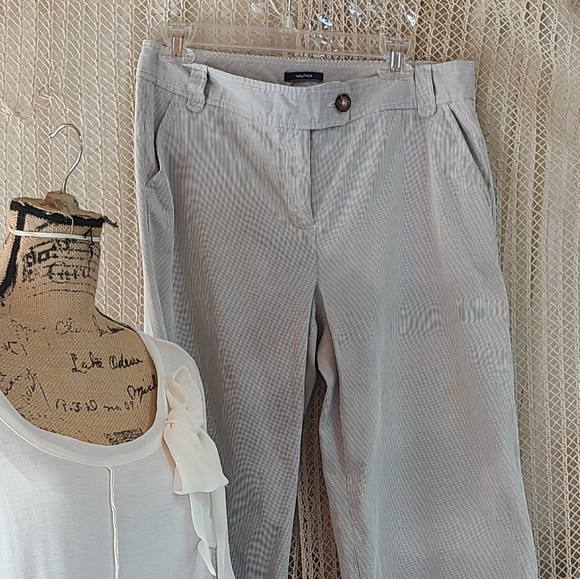 Pin Striped Capri Pants by Nautica Size 10 - Picture 2 of 9
